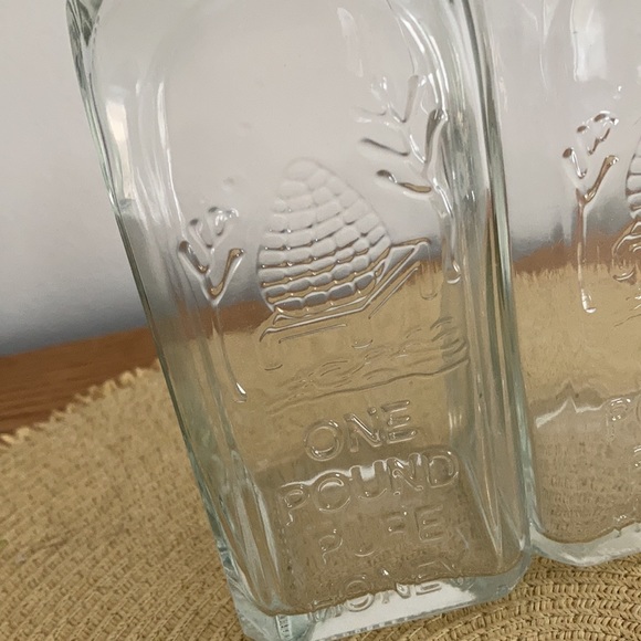 Square Honey Jars - Picture 3 of 11